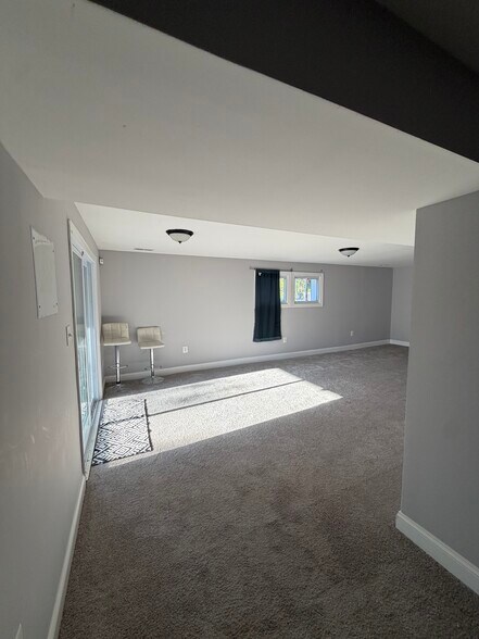 Building Photo - 6409 Brook Ave