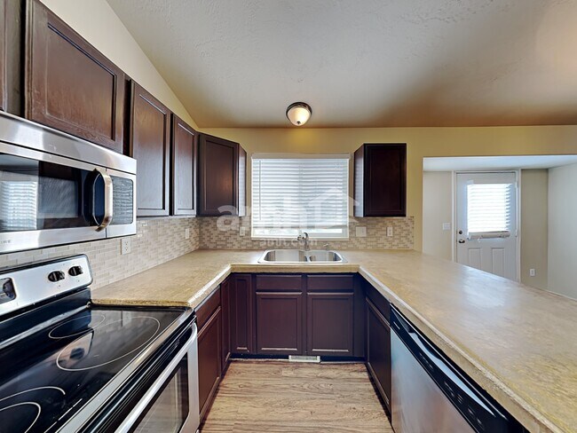 Building Photo - 15137 S Moab Way