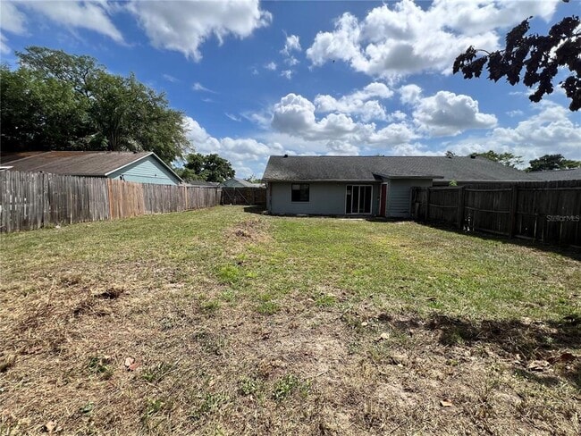 Building Photo - 9767 Piney Point Cir