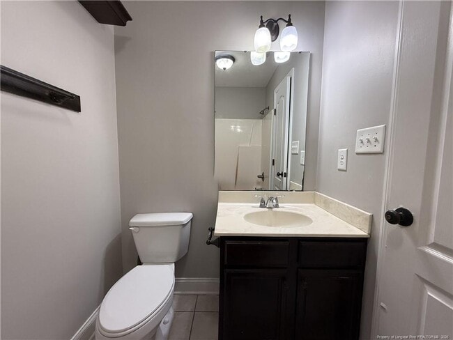 Building Photo - 4033 Des Planes Ave