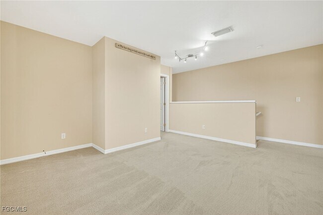 Building Photo - 11736 Eros Rd