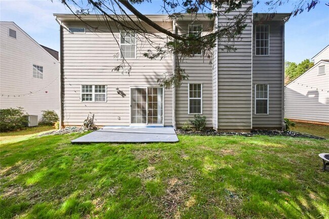 Building Photo - 1442 Glenover Cir