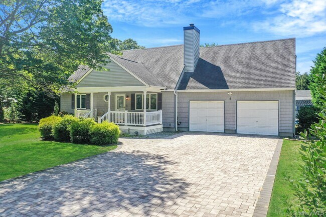 Primary Photo - 8 Paynes Ln