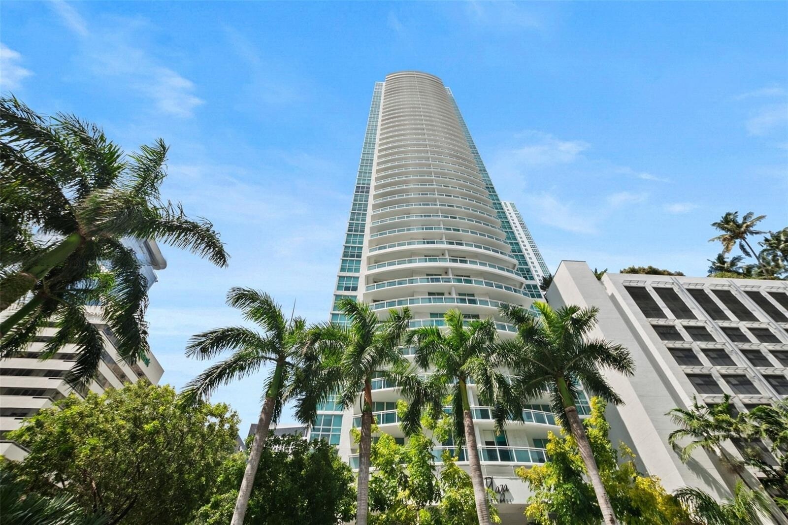 Building Photo - 951 Brickell Ave