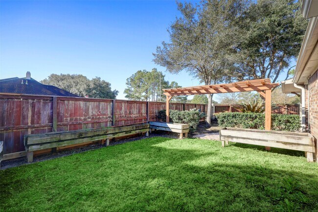 Building Photo - 8903 Aberdeen Park Dr