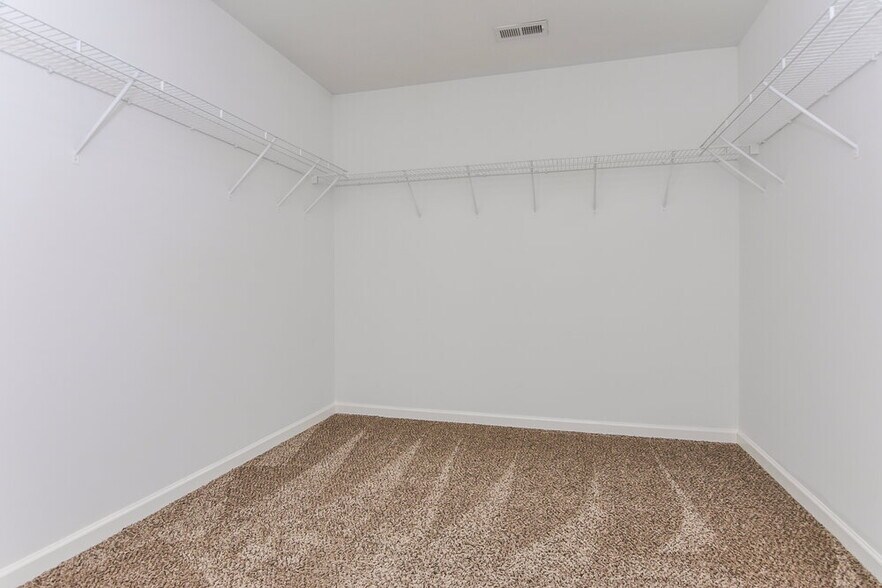Building Photo - 120 Smart Ct