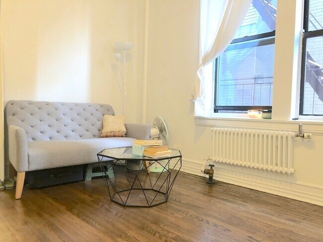 Floorplan - 102 W 79th Street