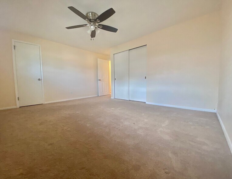 Master Bedroom - 316 Sheridan Dr