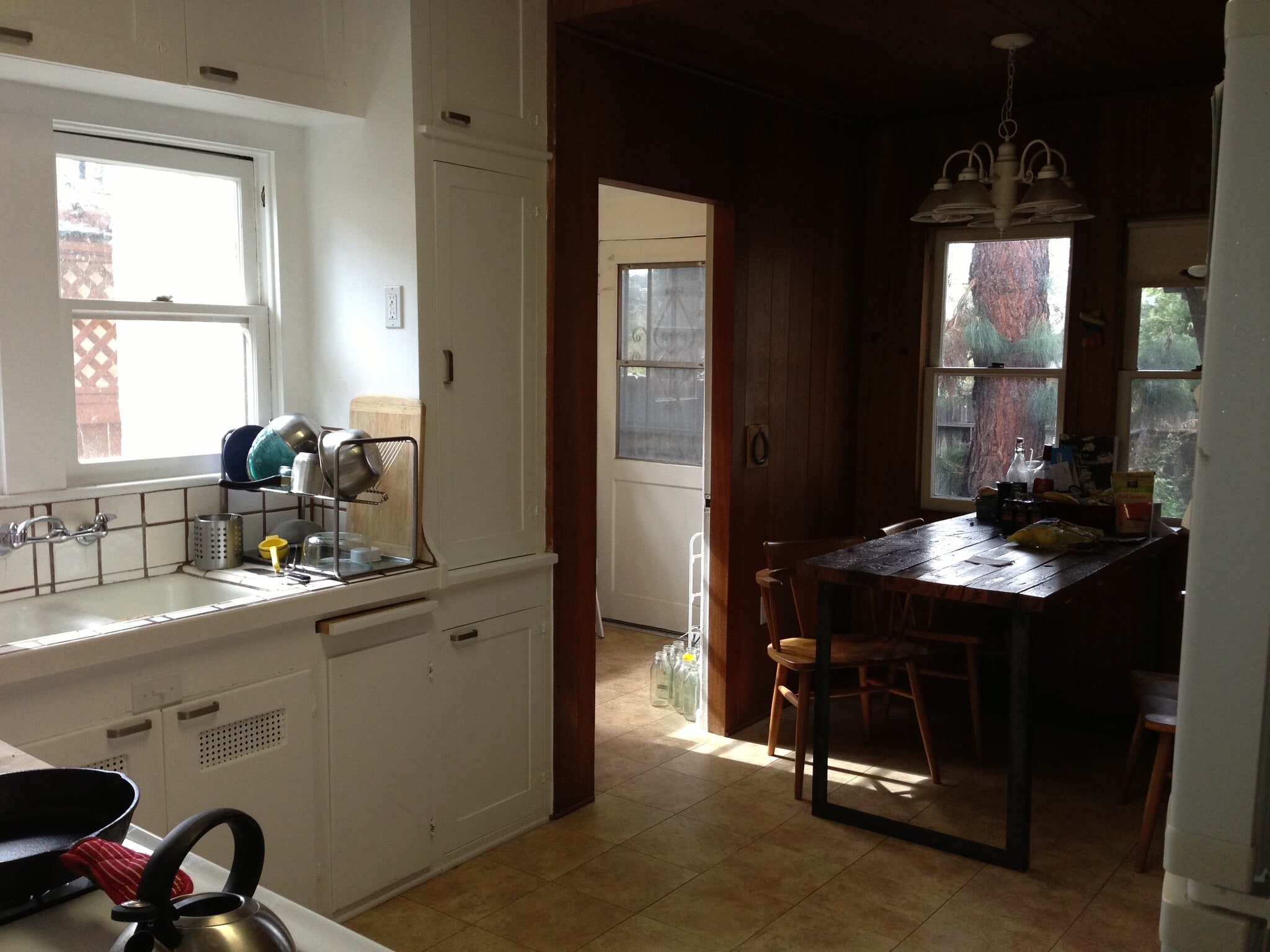 Building Photo - 3188 Atwater Ave