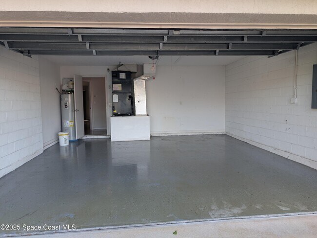 Building Photo - 6130 Meghan Dr