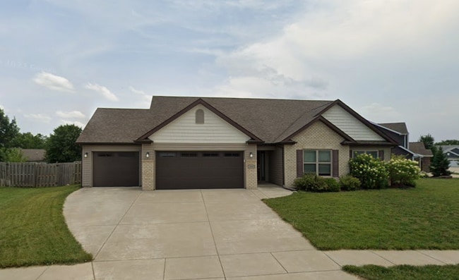 Primary Photo - 2085 Spoonbill Dr