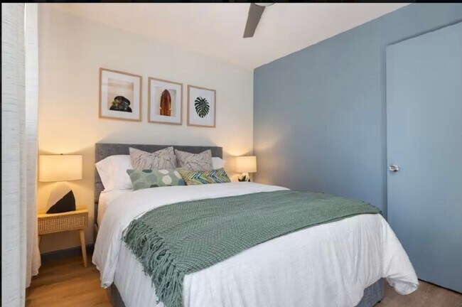 Building Photo - 2710 Ka?aha St