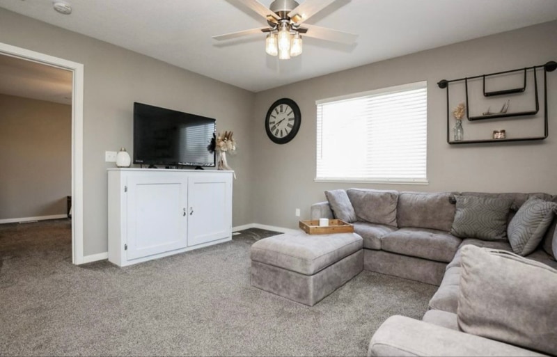 Building Photo - 1600 East 69th St N