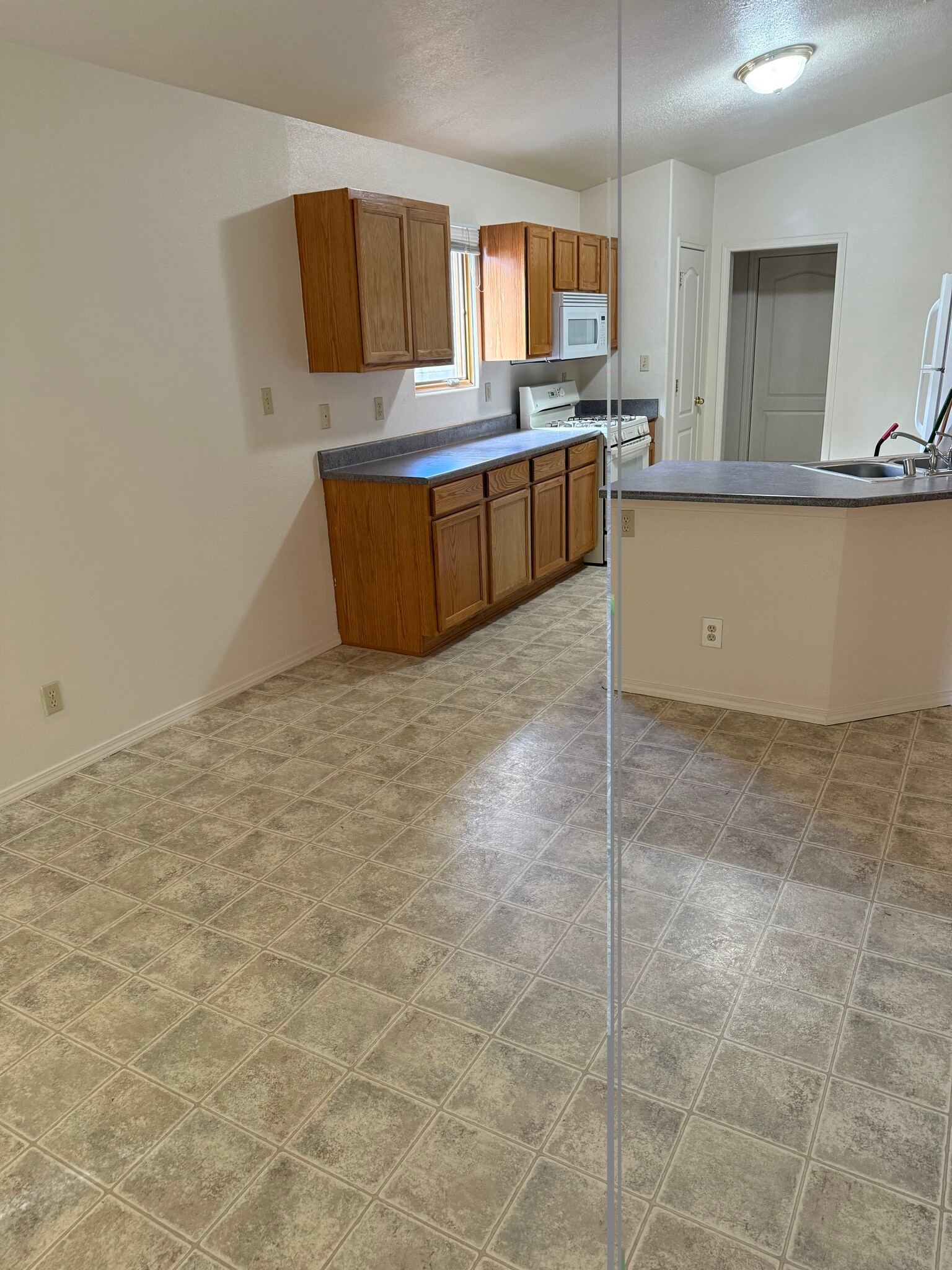 Building Photo - 6716 Butte Volcano Rd NW