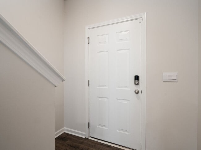 Building Photo - 107 Sunriff CT