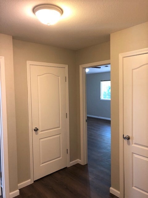 Building Photo - 2158 Robailey Dr