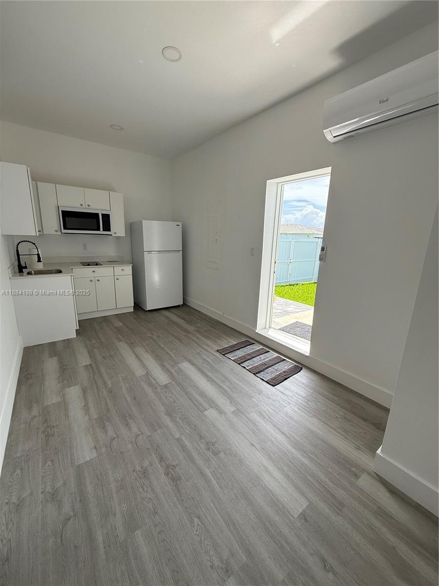 Building Photo - 32208 SW 194th Ct