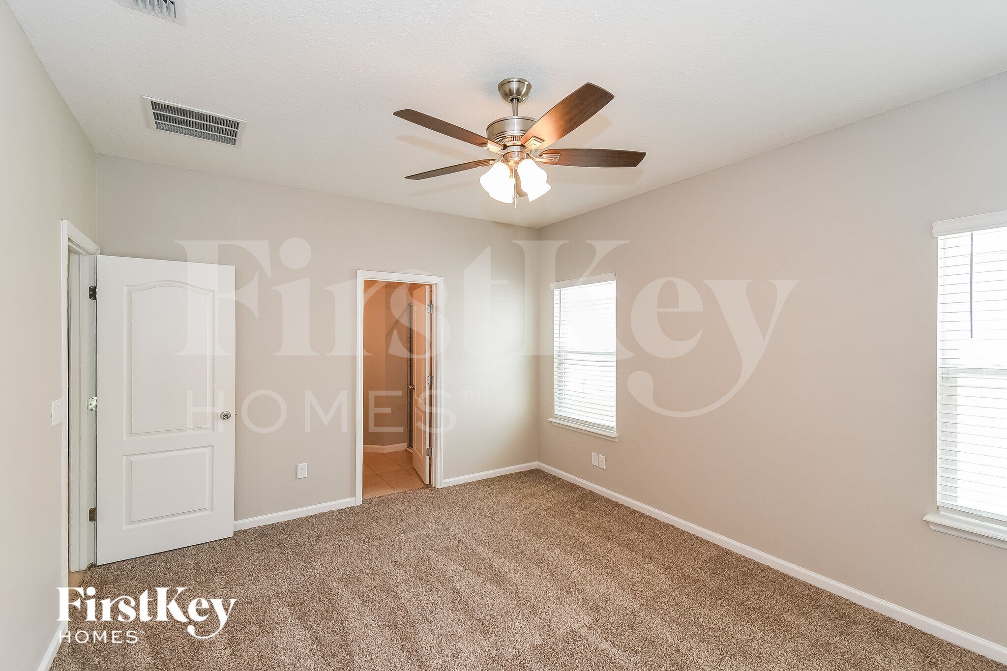 Building Photo - 5592 Kellar Cir