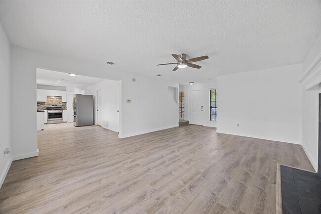 Building Photo - 11615 Prairie Hen Ln