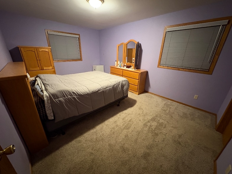 Building Photo - 2120 Walker Rd