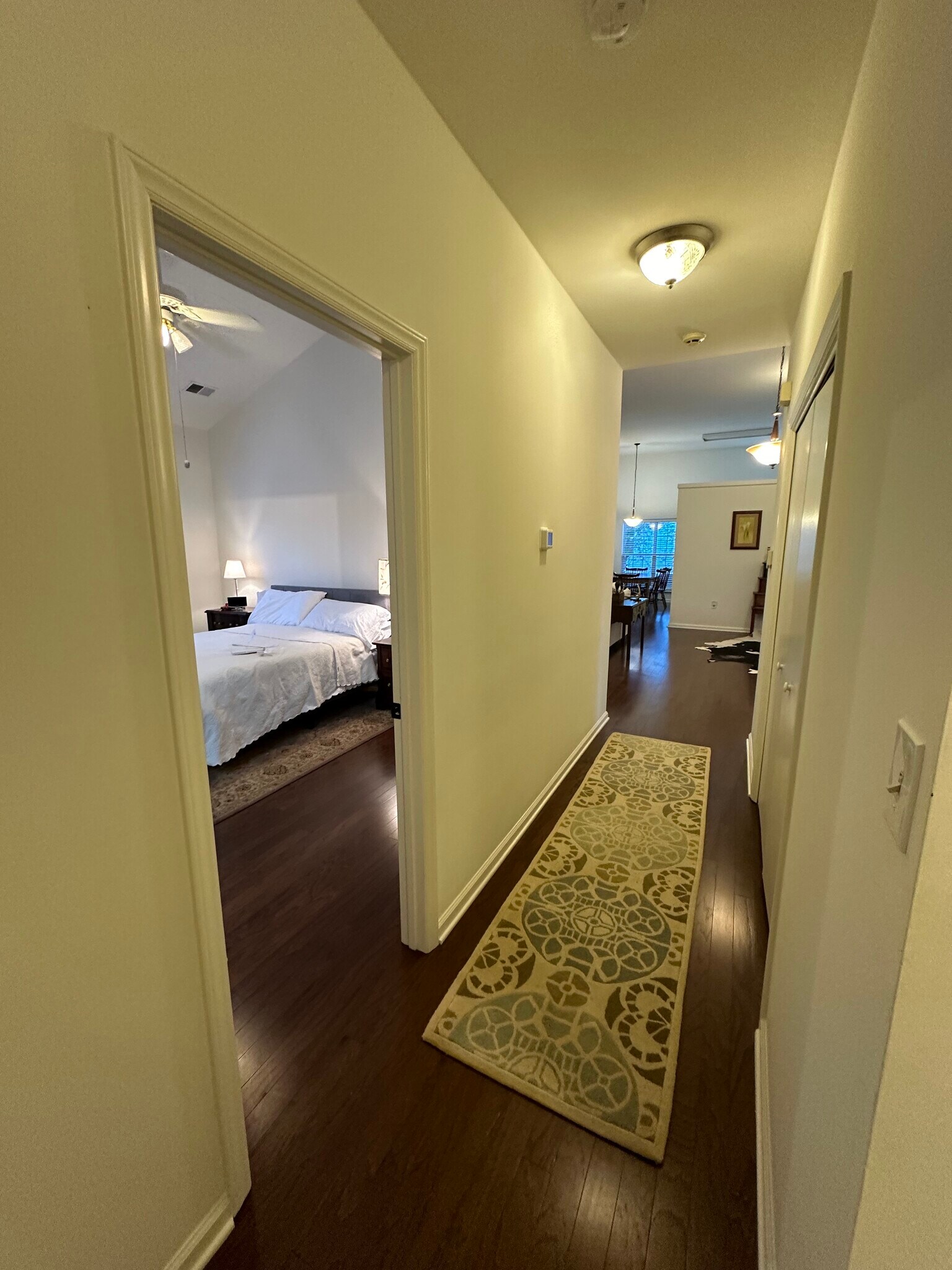hallway - 3201 Gulfstream Ct