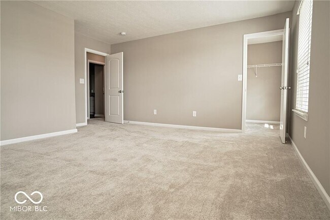 Building Photo - 8709 Rowling Way