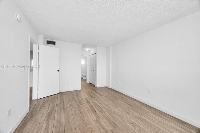 Building Photo - 14180 SW 84th St