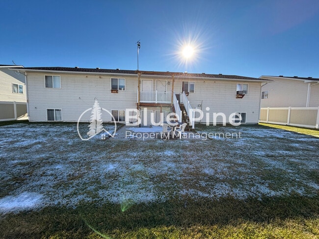 Building Photo - 2139 Meppen Dr