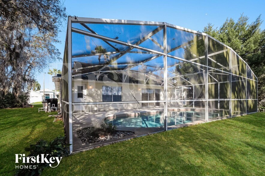 Building Photo - 429 Hanging Moss Rd