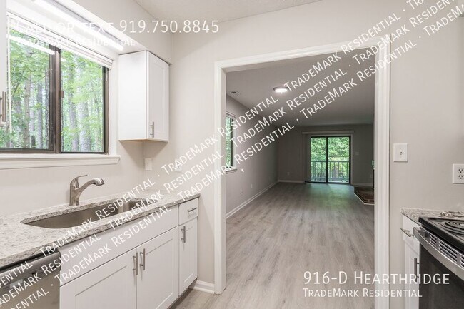 Building Photo - 916-D Hearthridge-