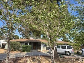 Building Photo - 10925 Kiowa Rd