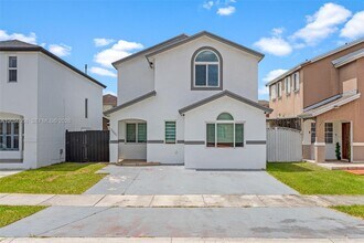 Building Photo - 13990 SW 160th Terrace