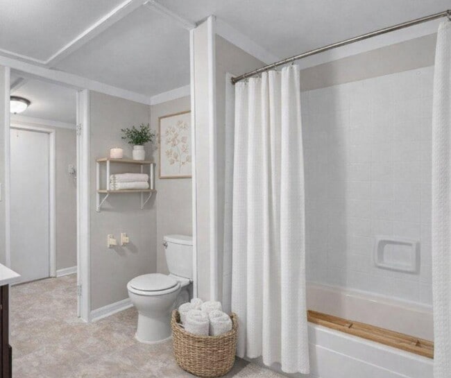 Building Photo - 10166 103rd St