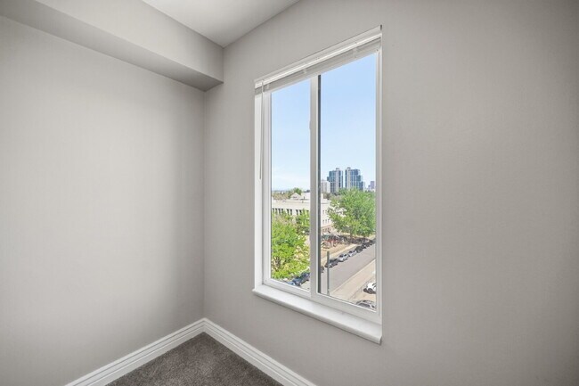 Building Photo - $2,240.95 2-Bed, 2-Bath Condo In Perfect Denver Location!