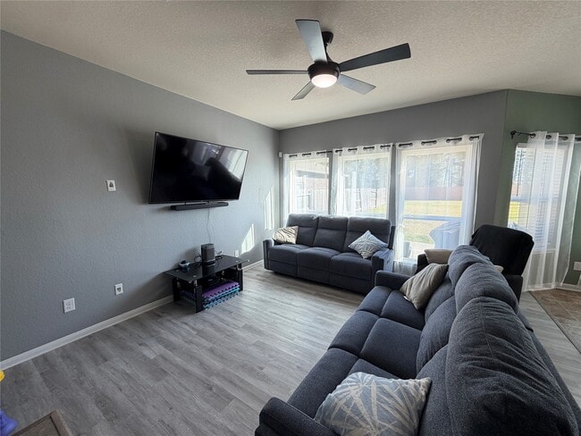 Building Photo - 15218 Loys Coves Ct