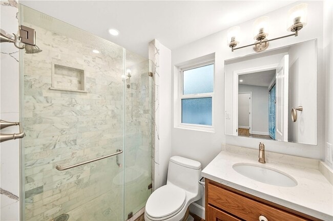 Building Photo - 20524 Rhoda St