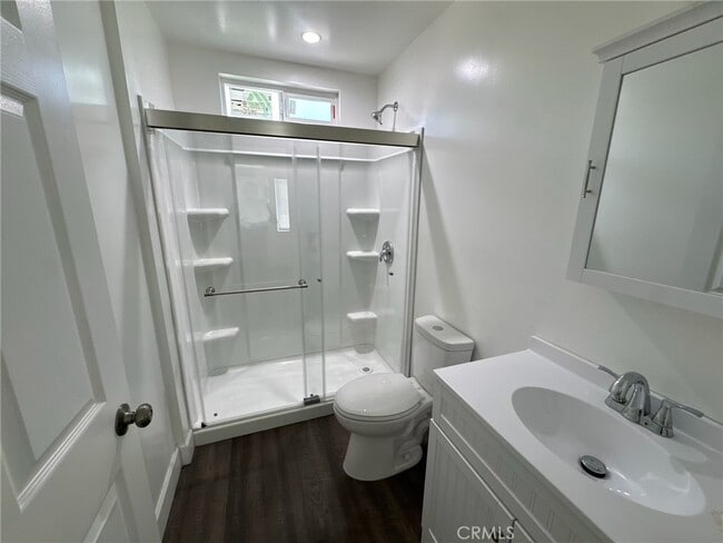 Building Photo - 10556 Laurel Canyon Blvd