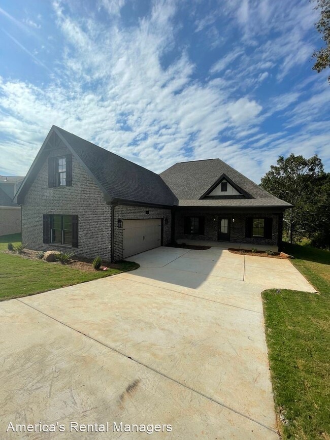 Primary Photo - 4 br, 3 bath House - 44 Oak Ridge Place