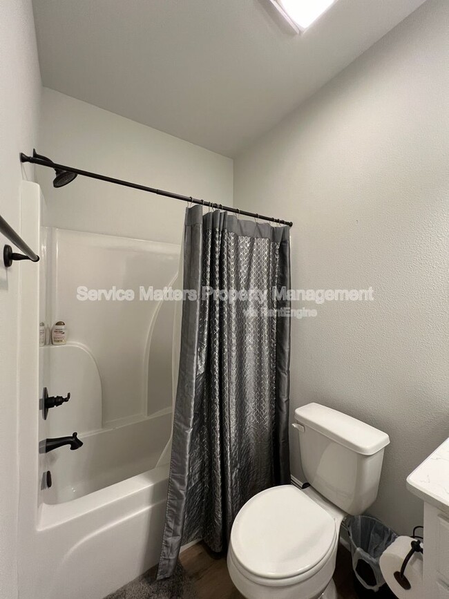Building Photo - 6087 Cheyenne Dr