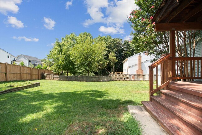 Building Photo - 1402 Kingstream Dr