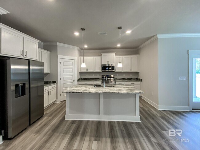 Building Photo - 324 Wickman Ave