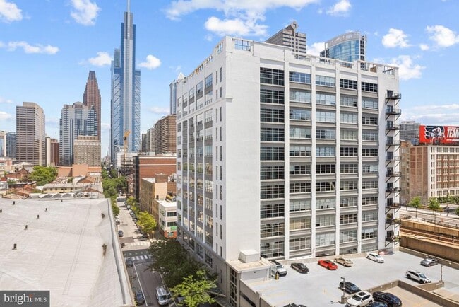 Building Photo - 2200 Arch St