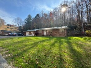 Building Photo - 168 Roy E Brown Rd