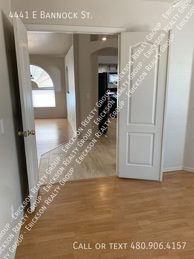 Building Photo - 4441 E Bannock St