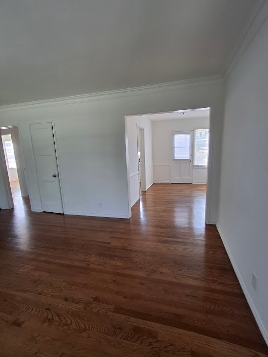 Building Photo - 724 S Old Ranch Rd