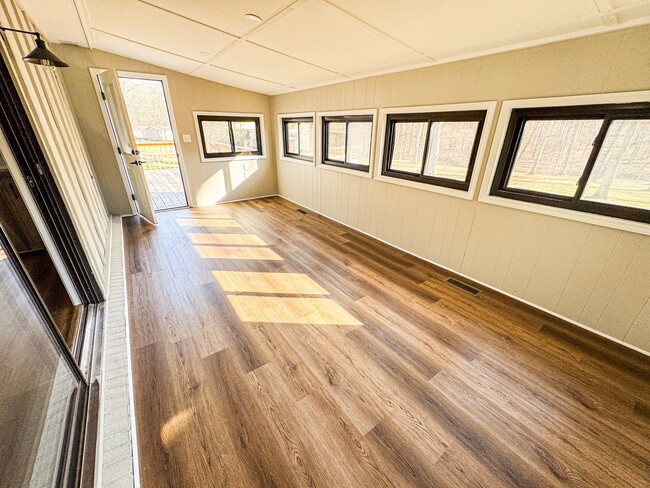 Building Photo - 1519 Mulberry Salem Rd