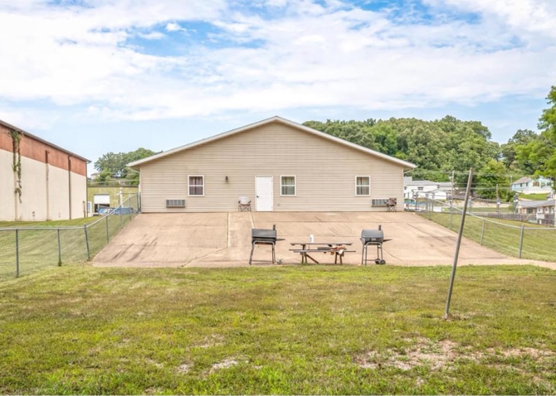 Building Photo - 1809-A U.S. Rte 66