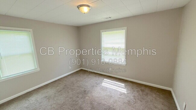 Building Photo - 4700 Berta Rd
