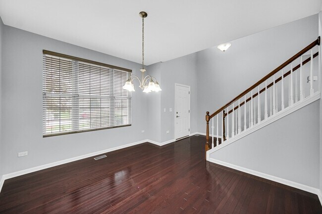 Building Photo - 4323 Fraser Cir