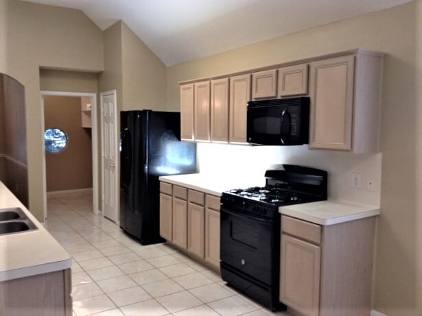 Building Photo - 12527 Avery Vale Ln